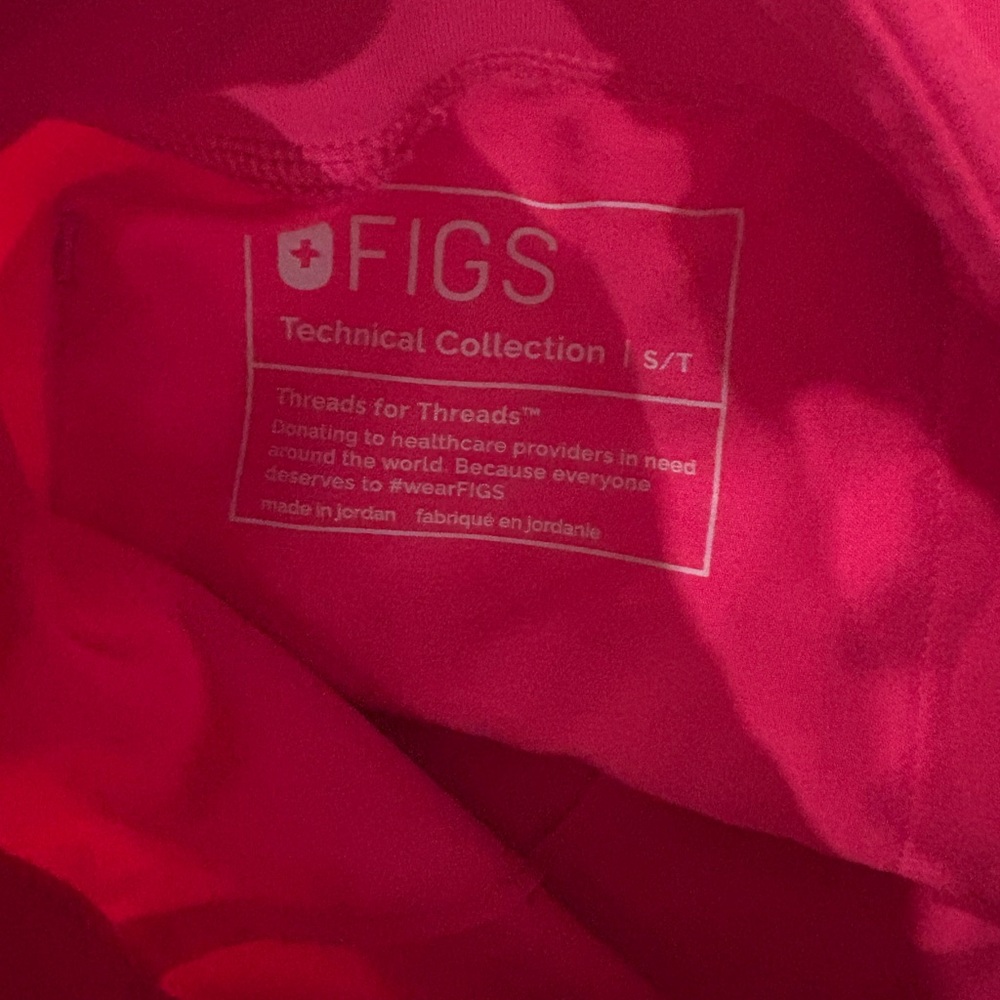 Figs high waisted yola skinny scrub pants